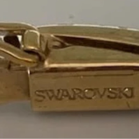 Swarovski Edith Gold Tone Twist Bangle Bracelet - Vintage - Picture 2 of 6